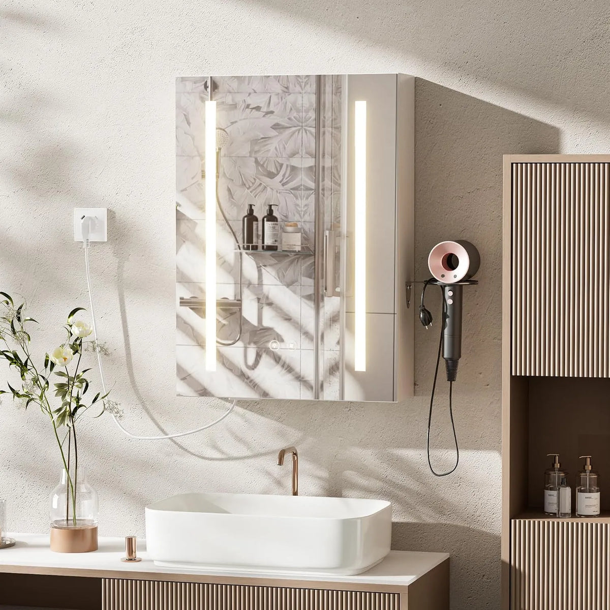 Armoire de Salle de Bain Moderne avec Miroir Anti-Buée LED et Rangements Ajustables